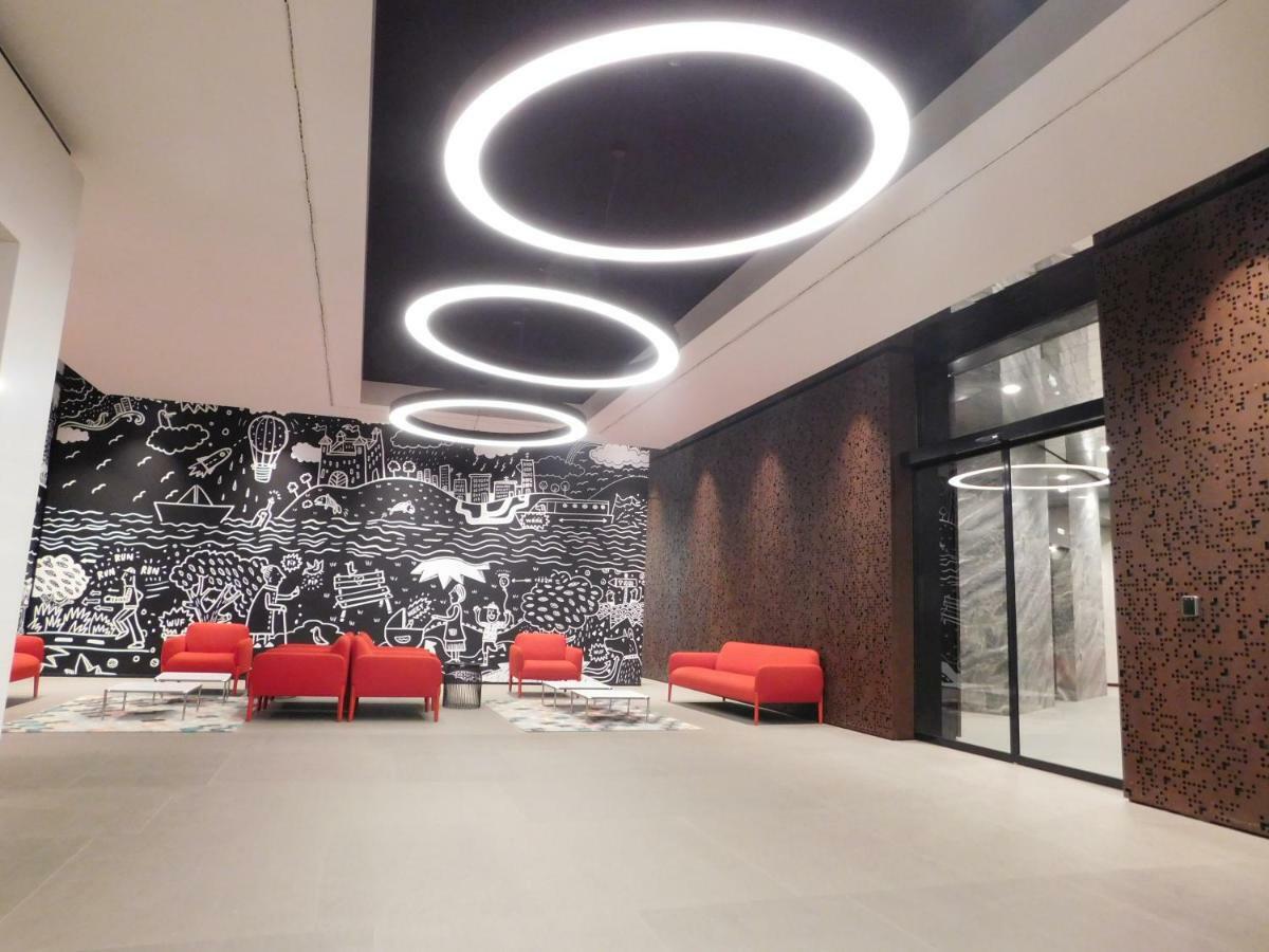 Panorama City - Spacious Apartment Near Eurovea บราติสลาวา ภายนอก รูปภาพ
